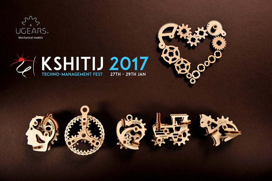 UGEARS discovers India!