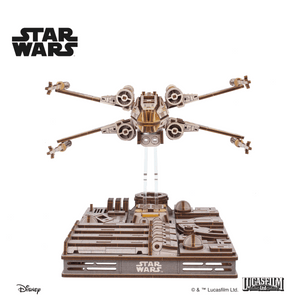 X-Wing Luka Skywalkera Starfighter™